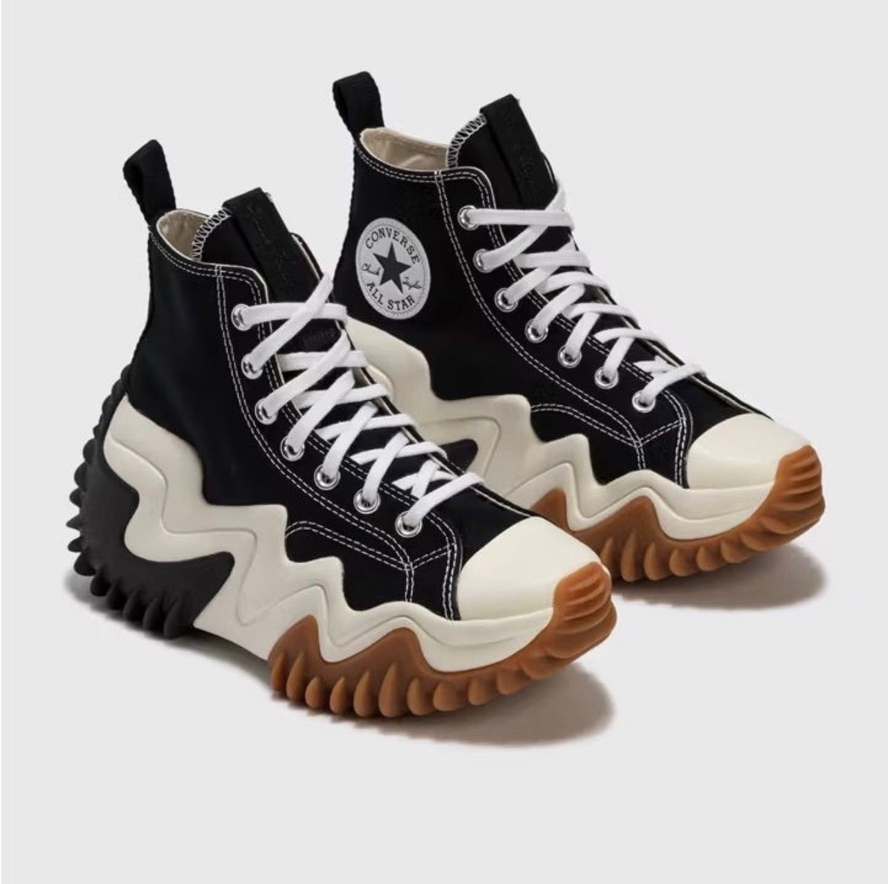 Converse Run Star Motion