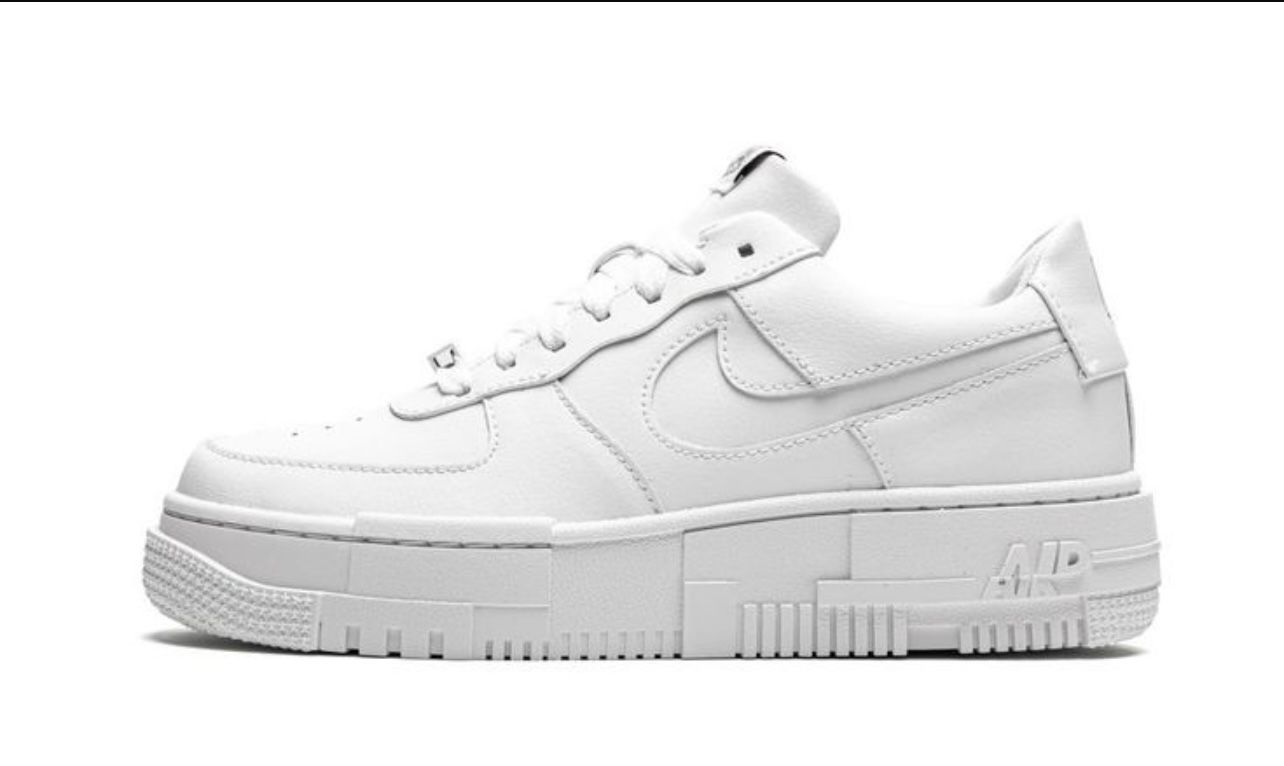 Nike Air Force 1 Pixel